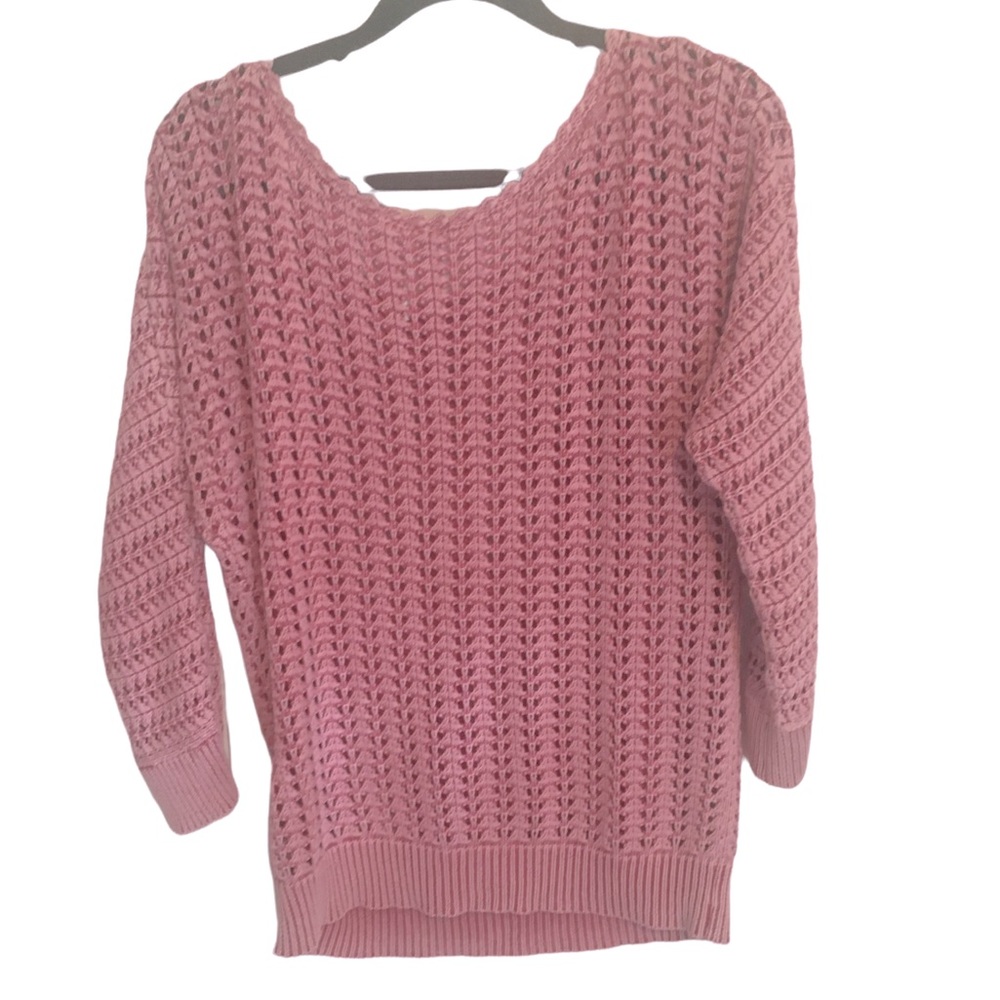 Free People Pink Loose-Stitch Crocheted sweater size medium